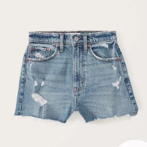 Abercrombie & Fitch Curve Love High Rise Mom Short